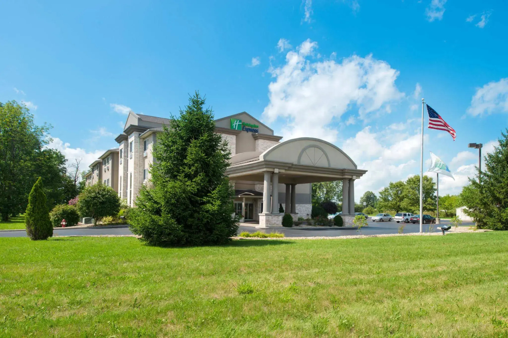 Holiday Inn Express & Suites Bucyrus by IHG