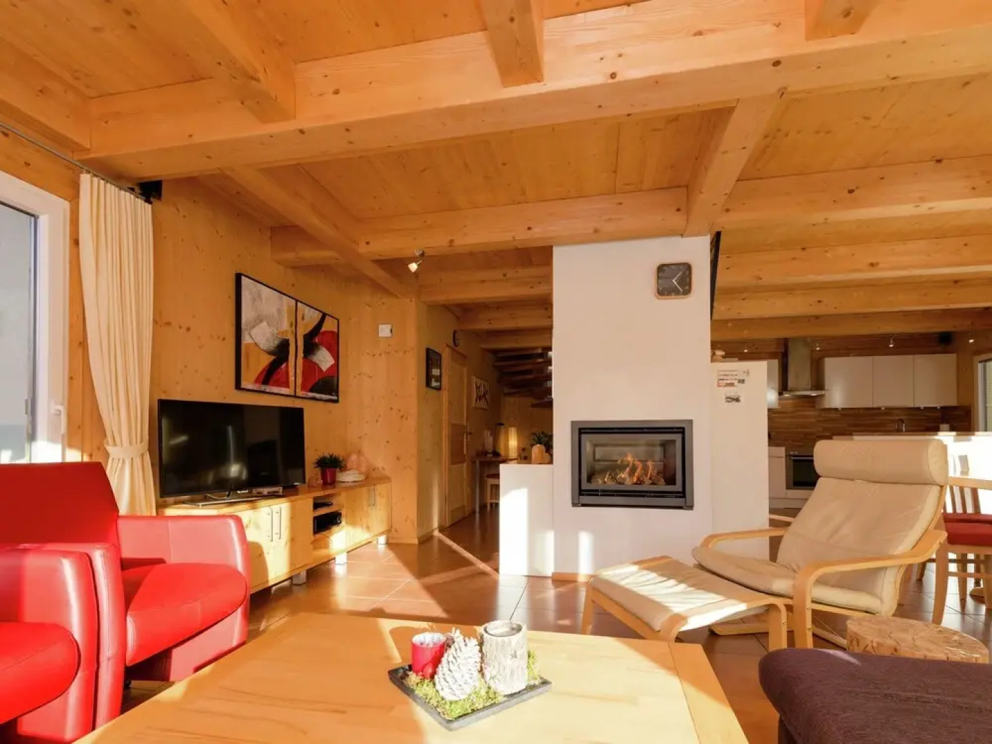 Luxurious Chalet in Hohentauern With Jacuzzi Near Lake