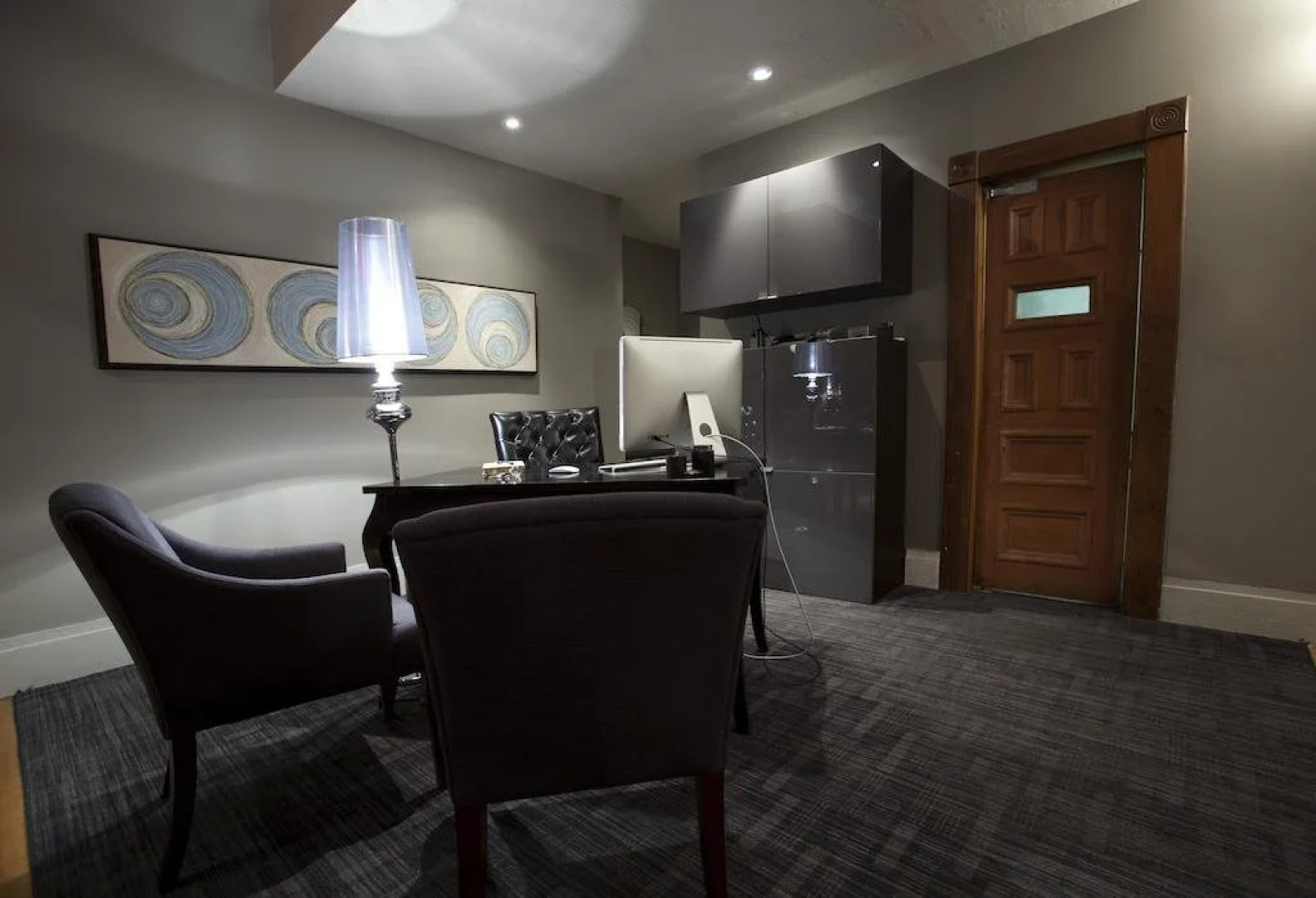 Le Pleasant Hôtel & Café