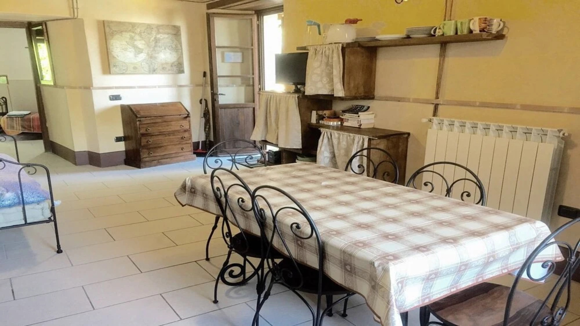 Spoleto By The Pool Whole Villa - Sleeps 24