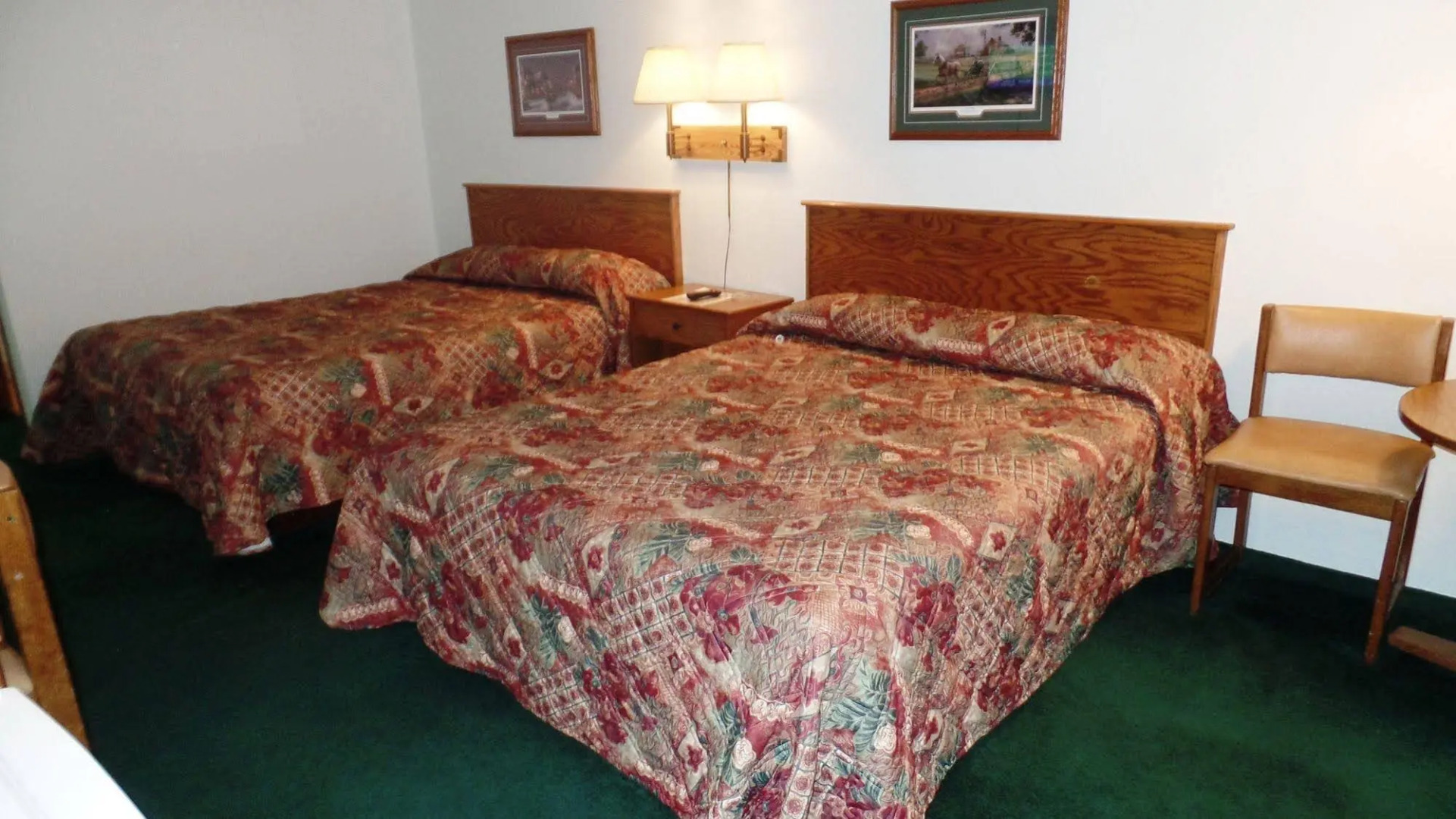 Dakota Country Inn & Suites
