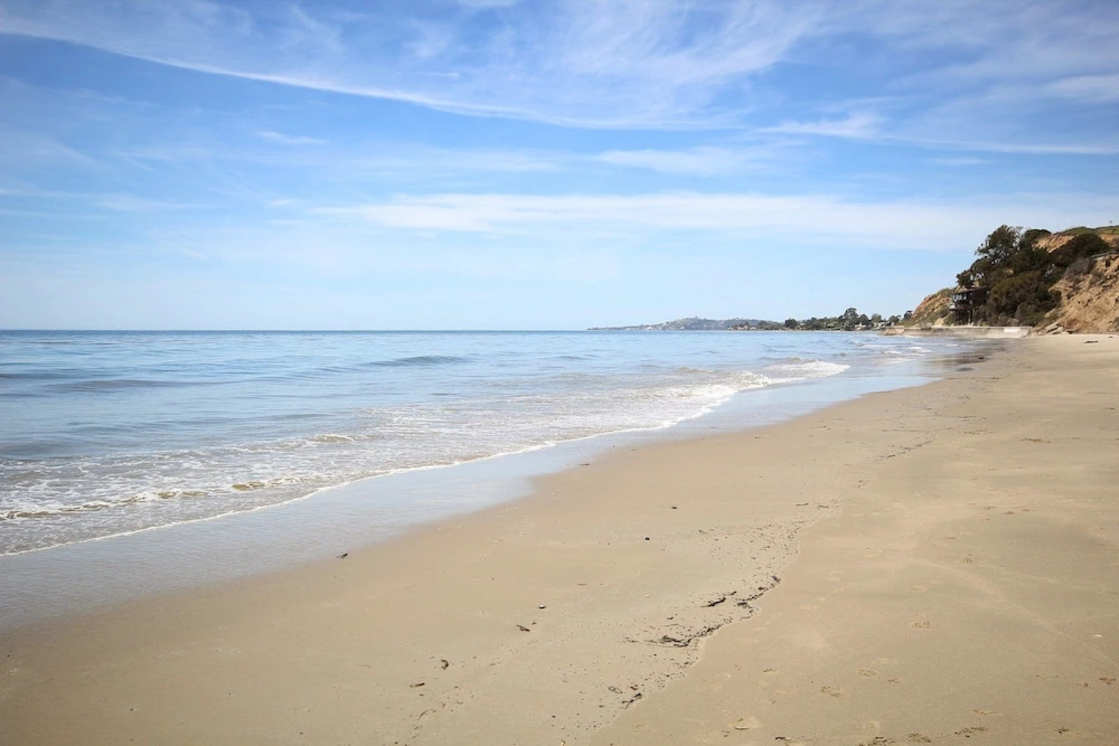 2BR Breezy Summerland Home by RedAwning