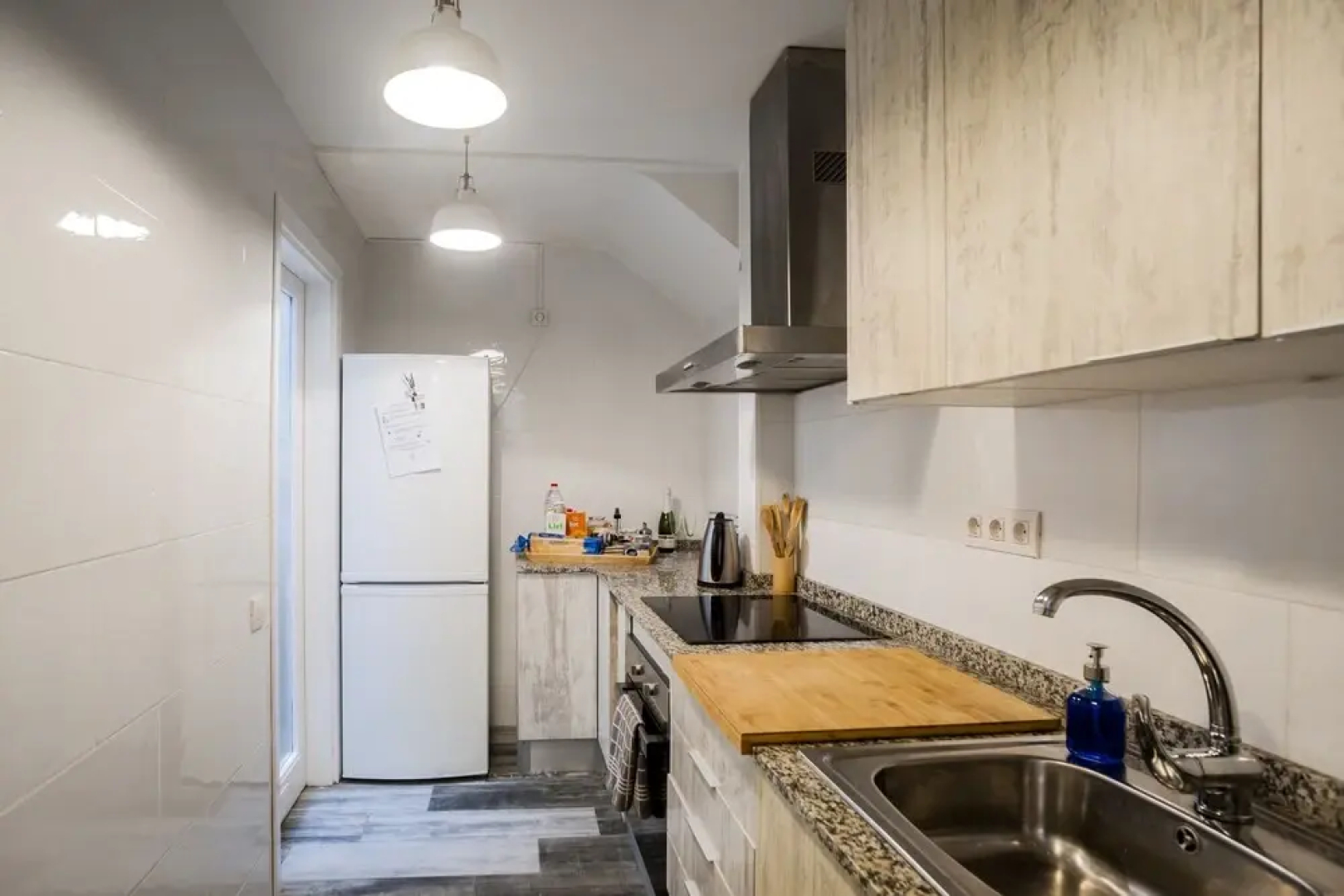 BBarcelona Mediterranean Beachfront Apartment