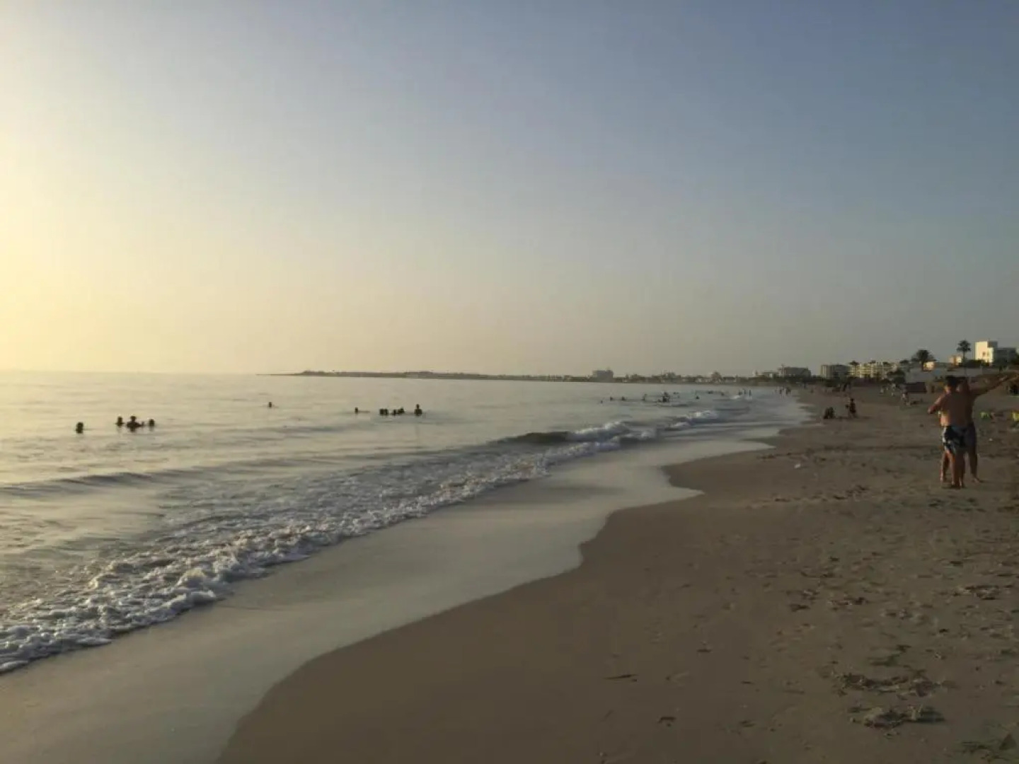 Neue Wohnung, ruhig, 150 m vom Strand, free Wi-Fi