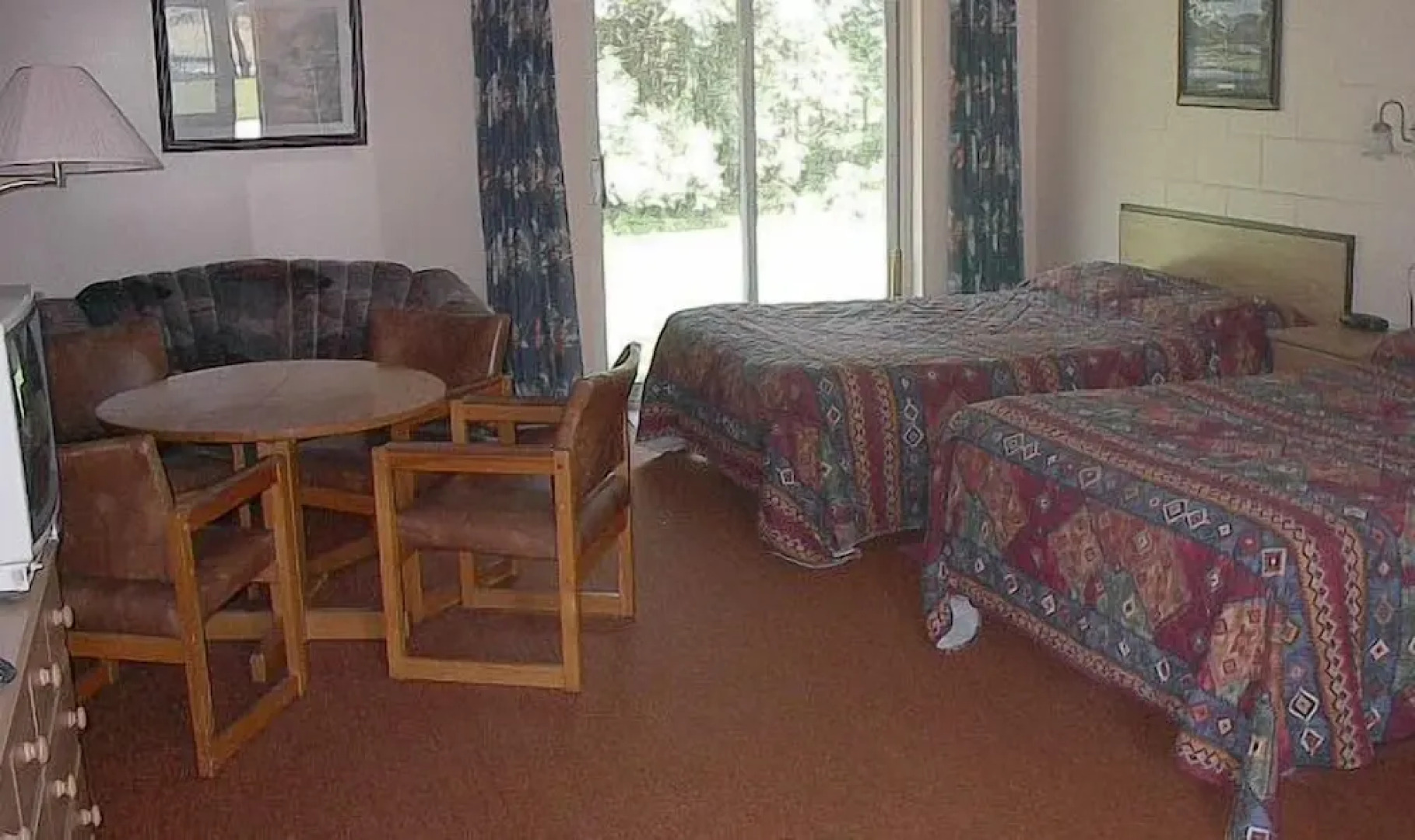 Top Notch Restaurant & Motel