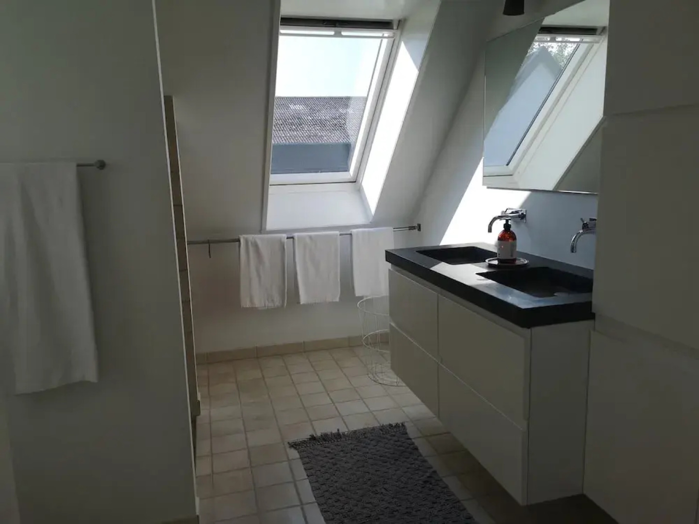 MidtGolf Guest house