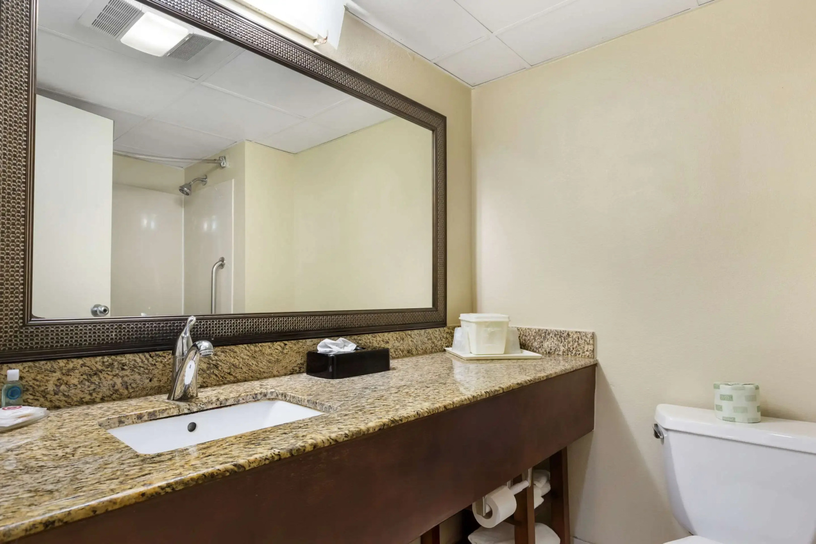 Clarion Pointe Research Triangle Park Durham