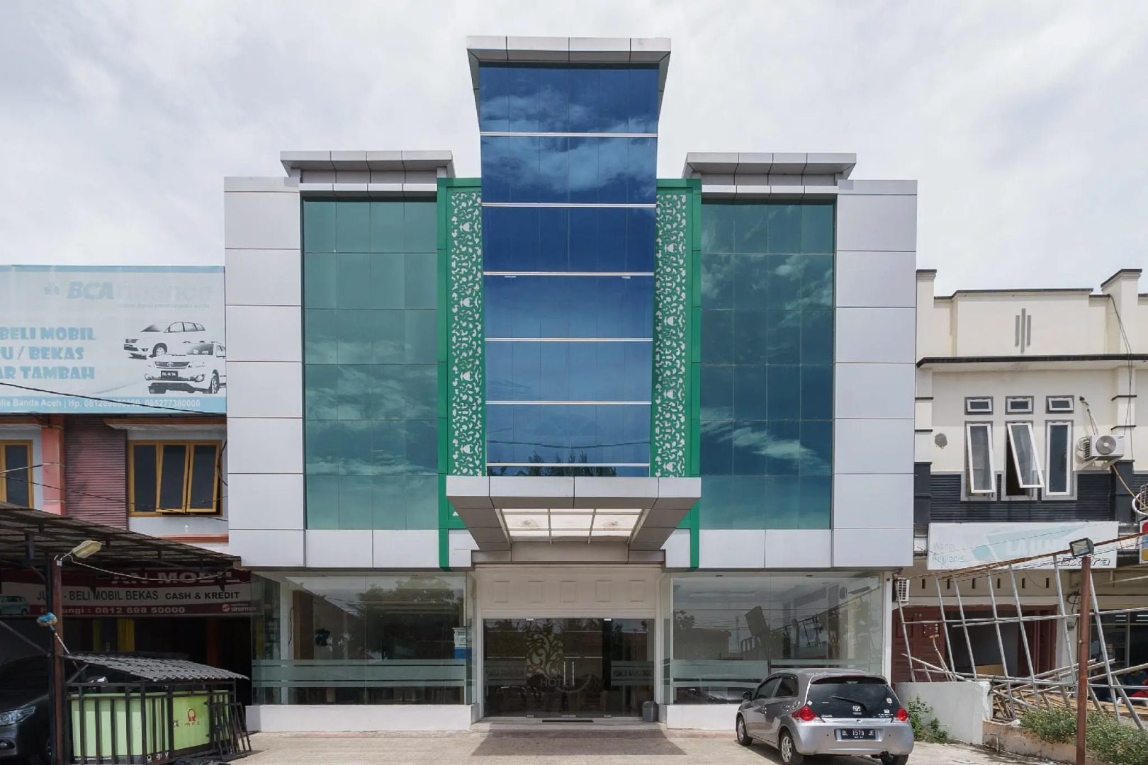 RedDoorz Syariah near Baiturrahman Aceh