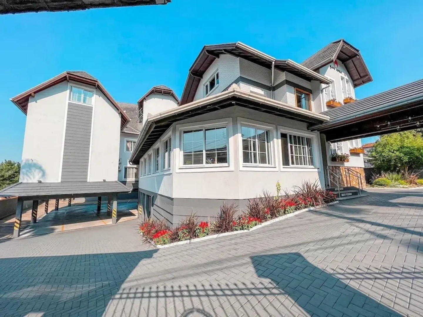 Flame Boutique Hotel by Unna