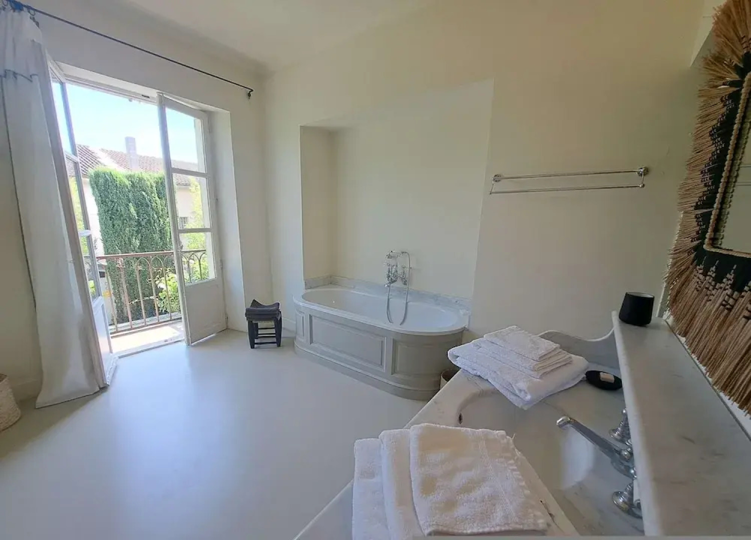 Villa Maillane 18th Century Residence Completely Renovated