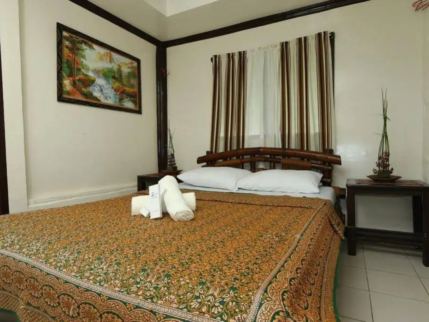 Punta Isla Lake Resort