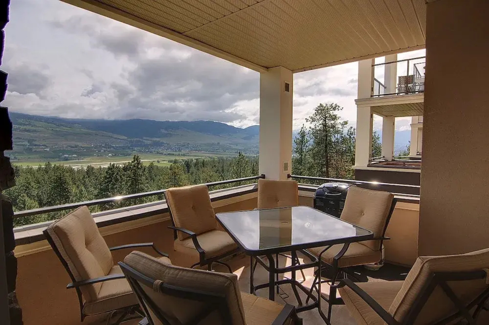 Pinnacle Pointe by KVR