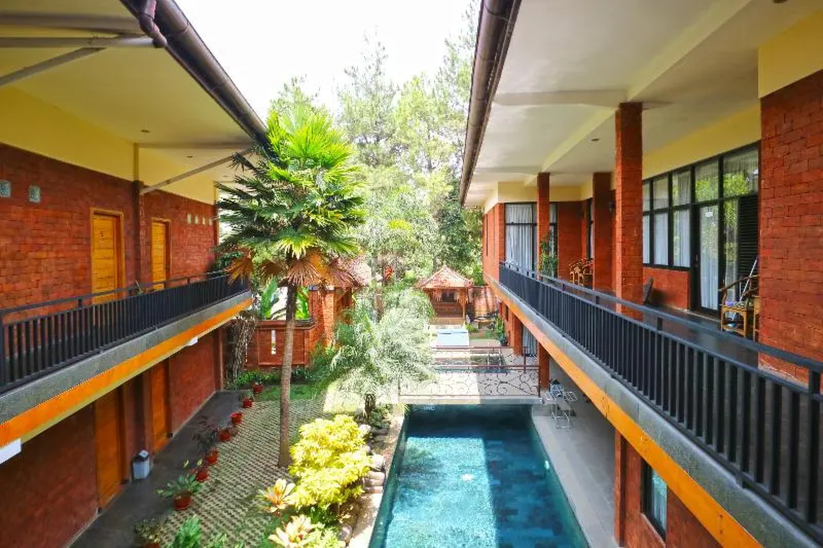 Villa Gardenia Bandung by ZUZU
