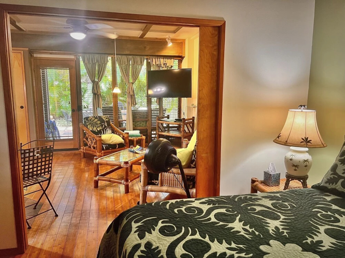 Papaya Suite