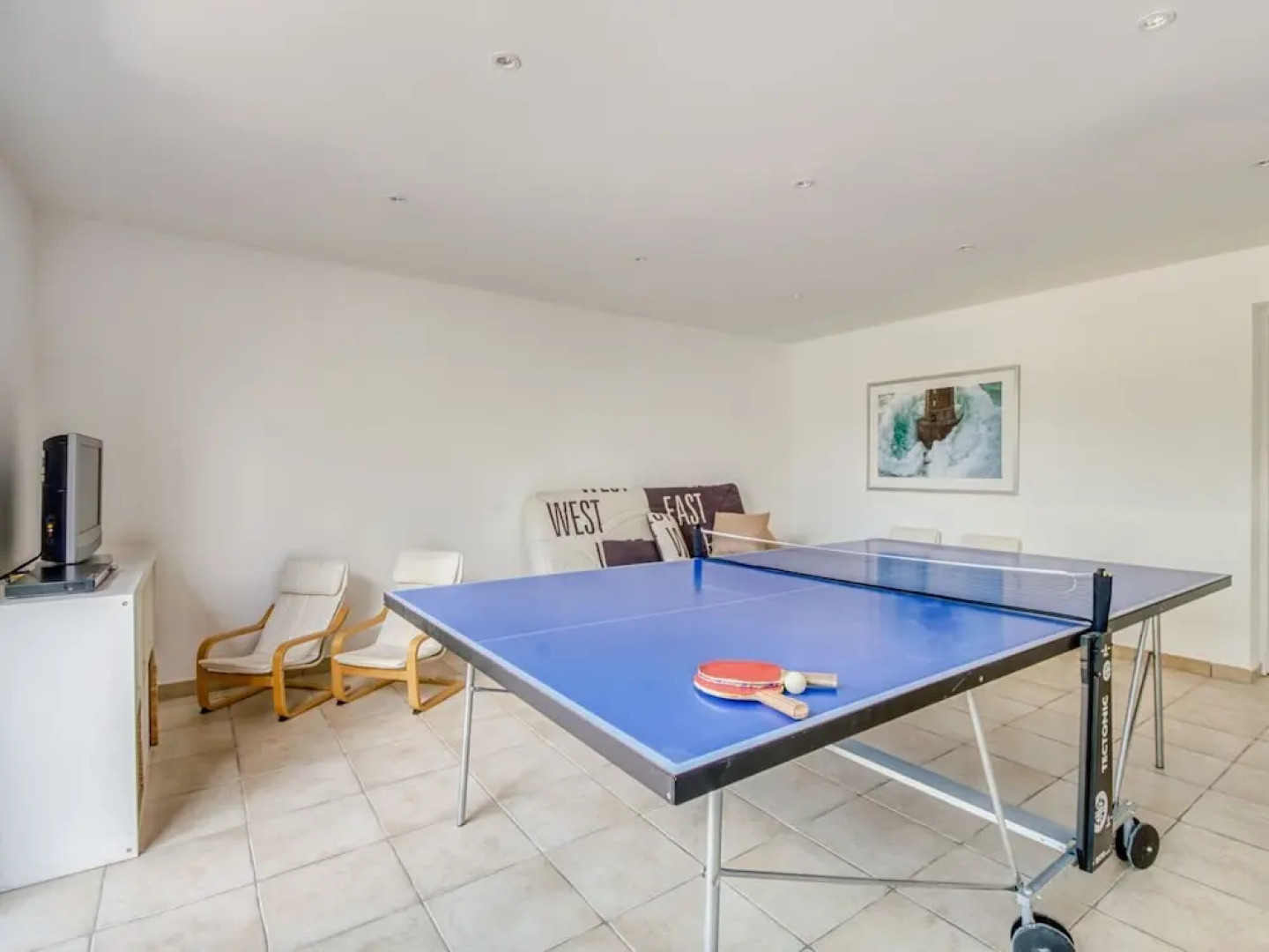 Splendid Villa With Private Pool on Secure Private Domain, 16 km From Ste Maxime