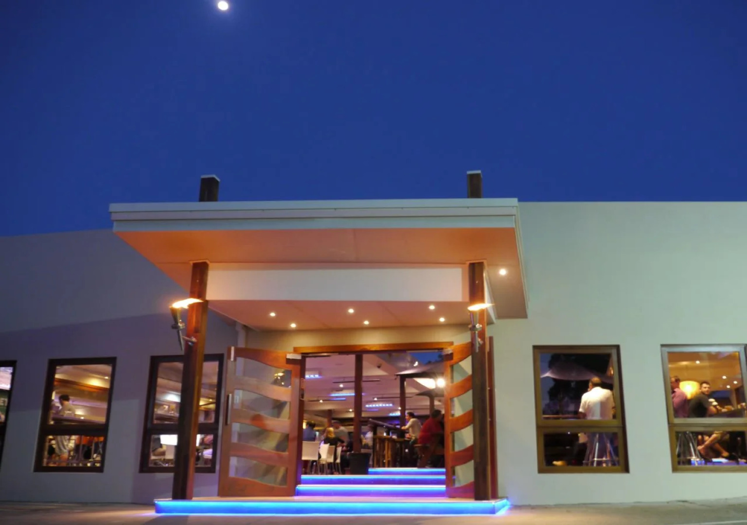 Hoey Moey Backpackers - Hostel