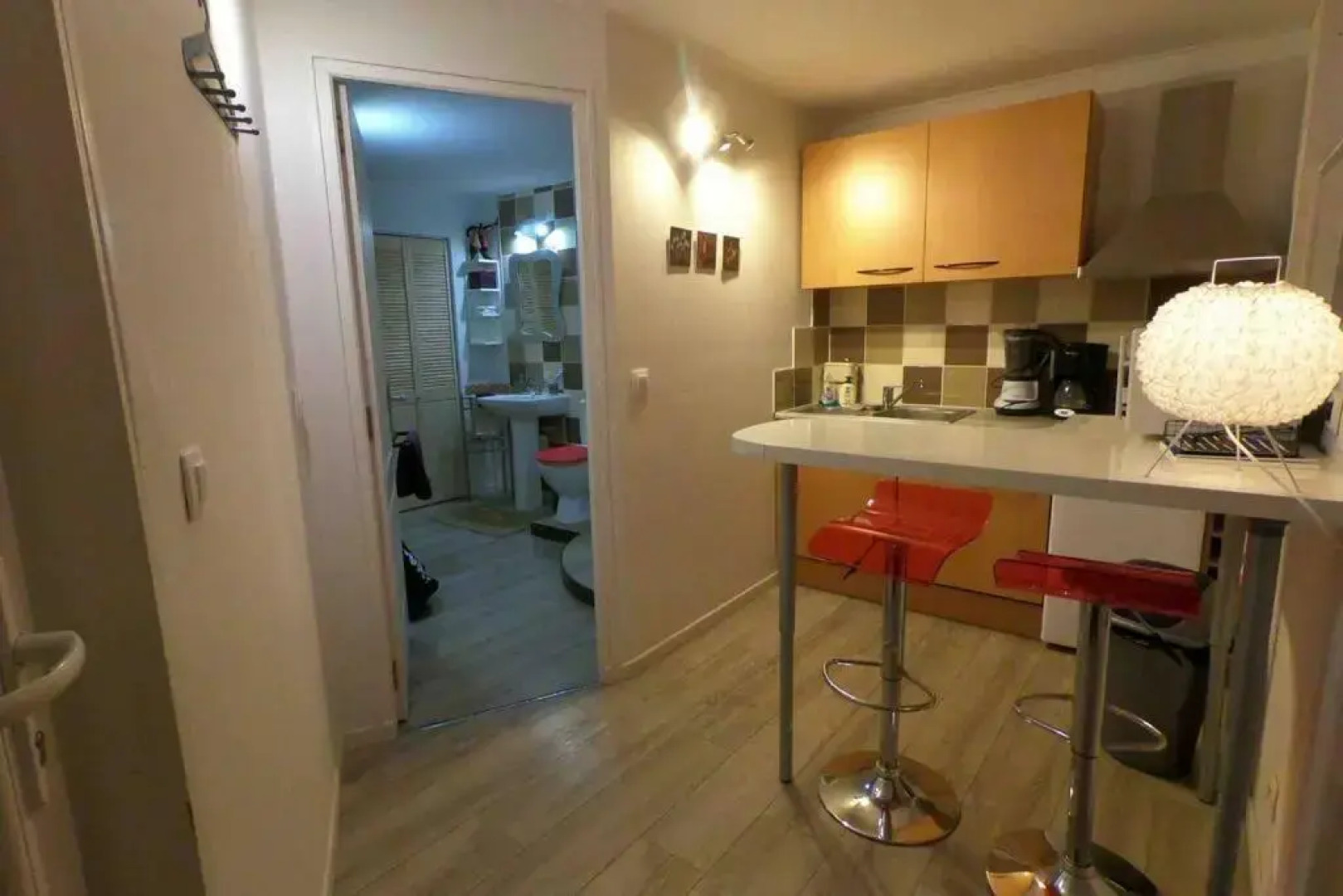 Studio rez-de-chaussée, à Lesquin/Lille aéroport