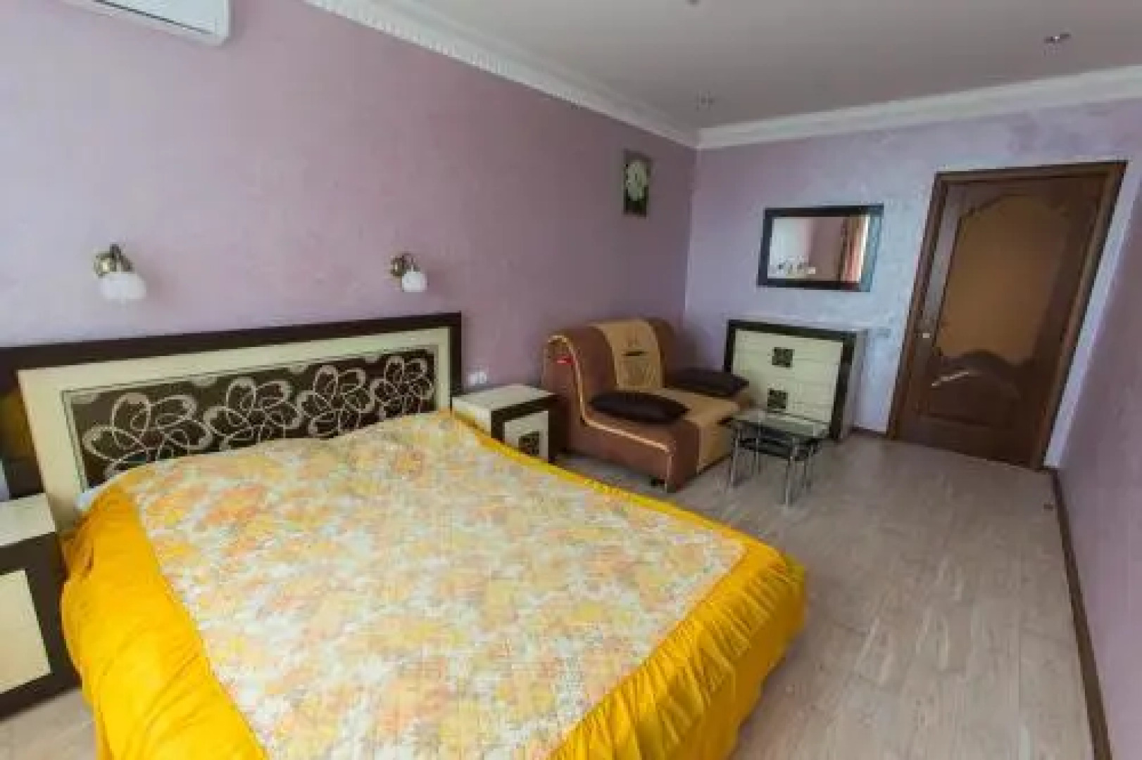 Modern apartment on Akademika Sakharova 27a