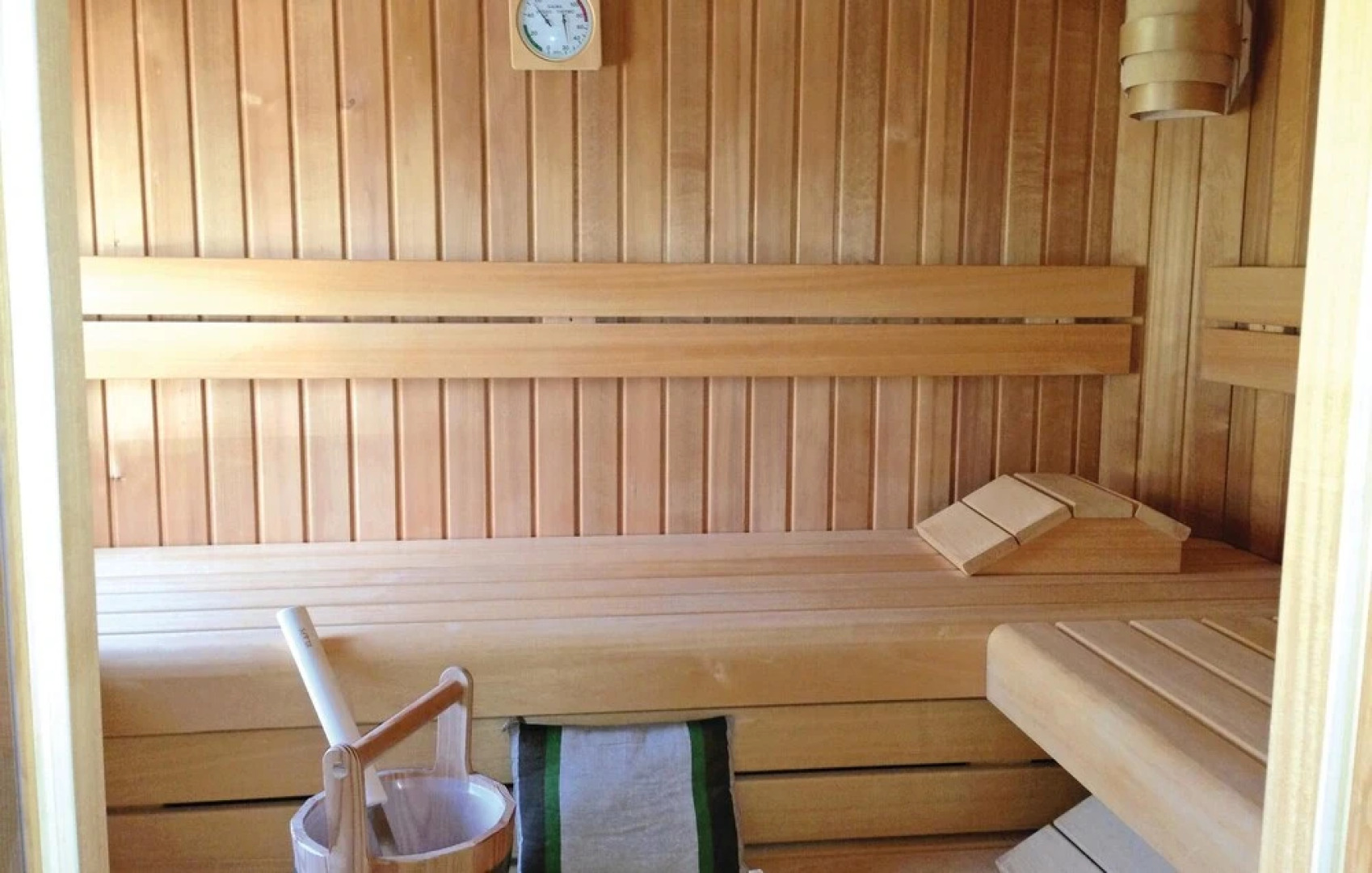 Amazing Home in Beckerwitzhohenkirchen With 3 Bedrooms, Jacuzzi and Wifi