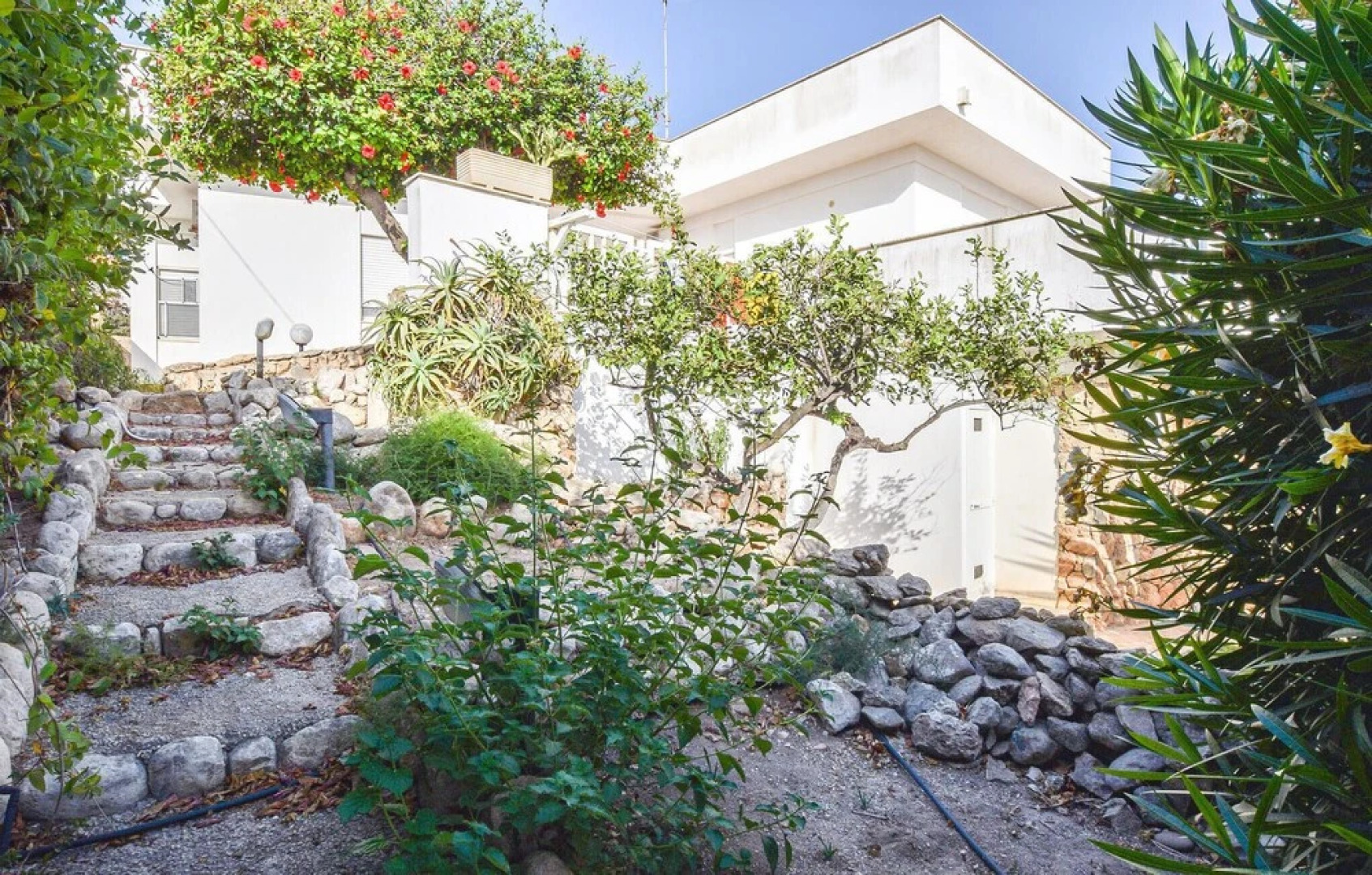 Amazing Home in Scoglitti With 4 Bedrooms and Wifi