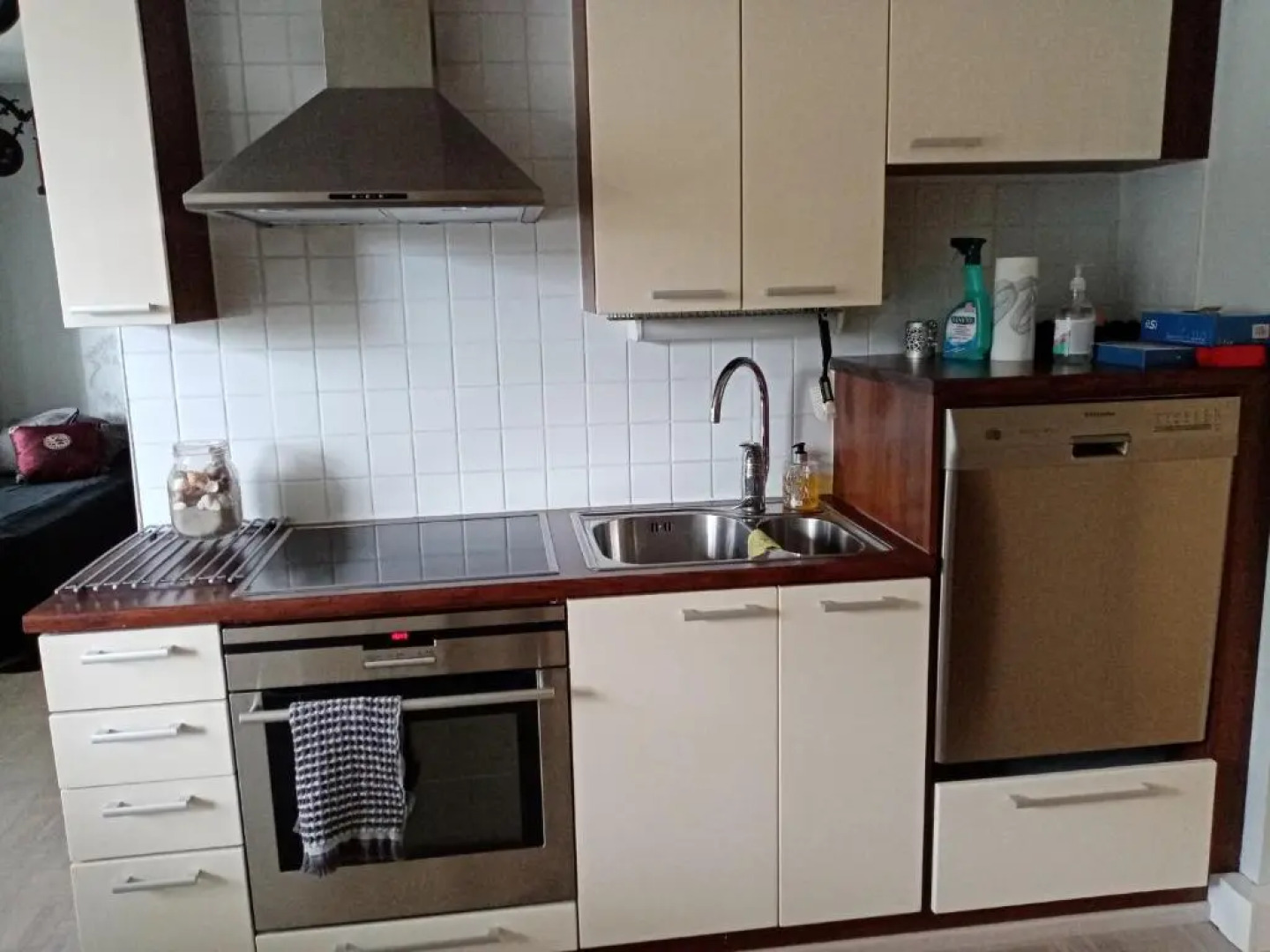 kolmio lähellä keskustaa