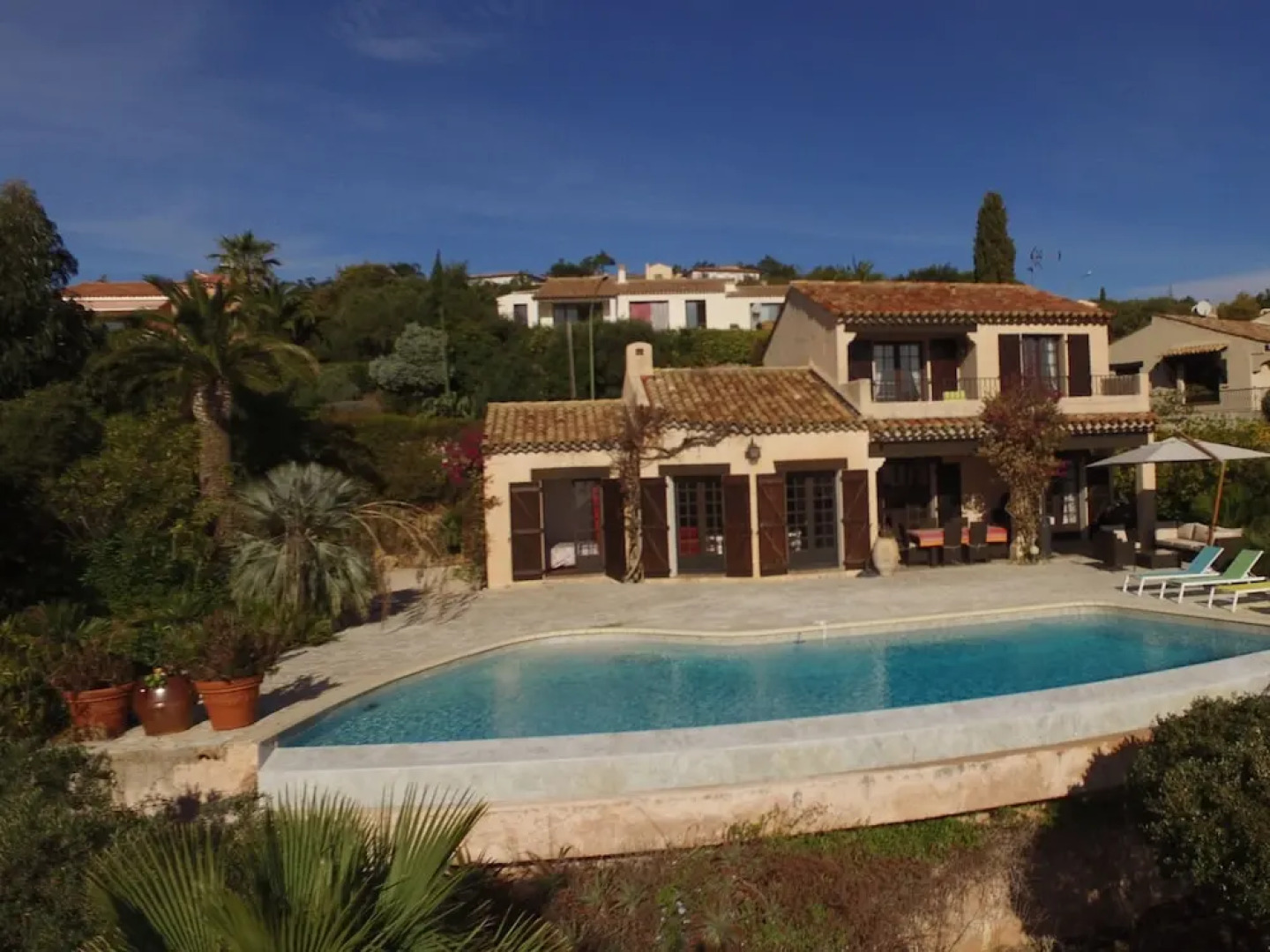 Le Bougnon Villa 4ch Piscine vue mer