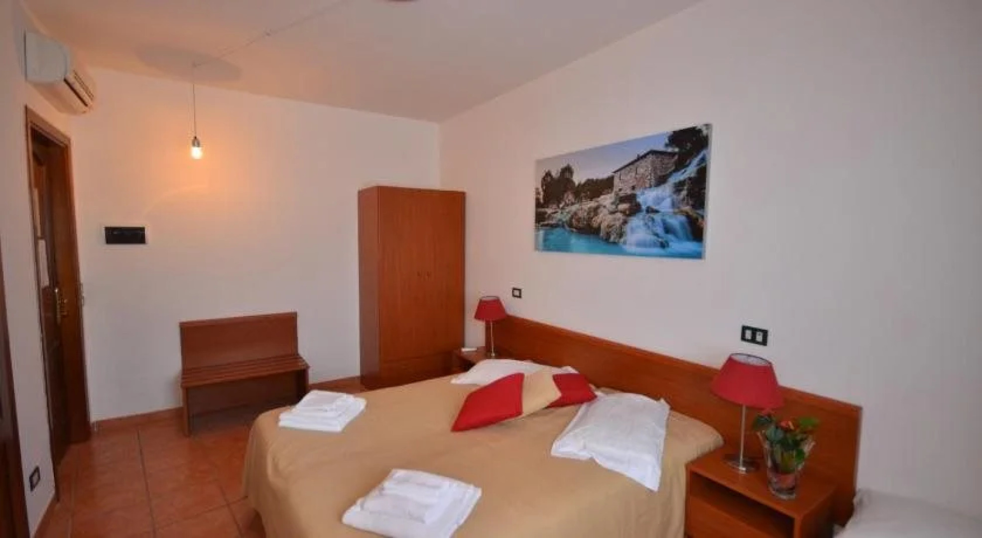 Mastro Titta Pizza Eat & Sleep