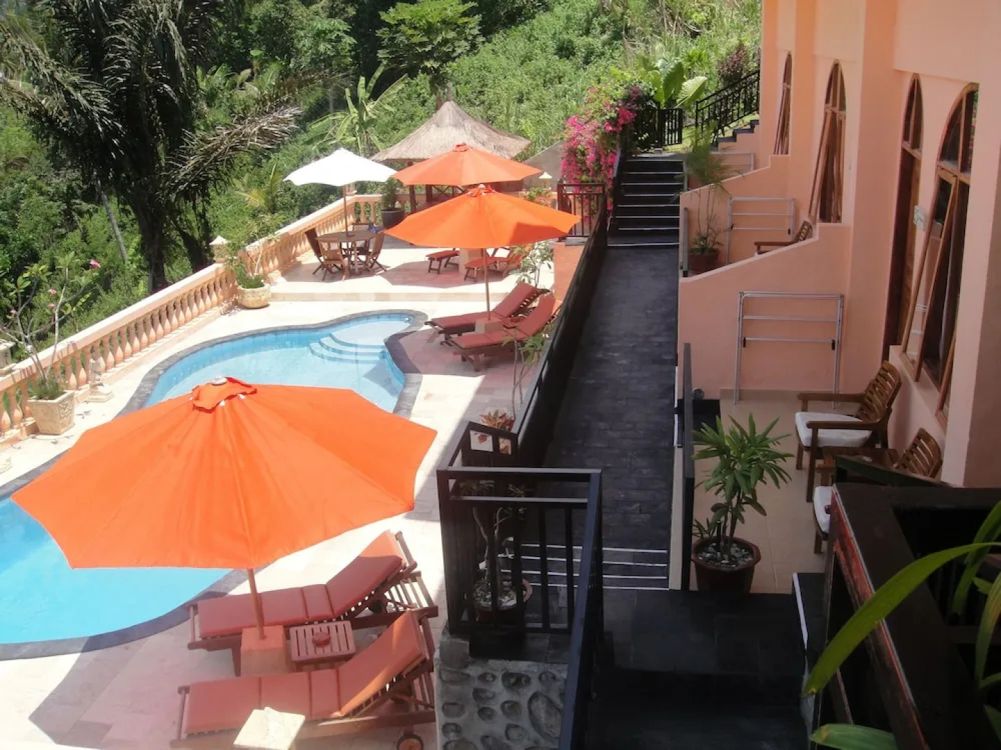 Sunset Lavinia Hotel