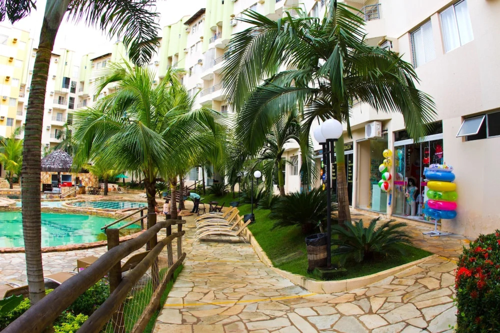 Thermas Paradise Residence