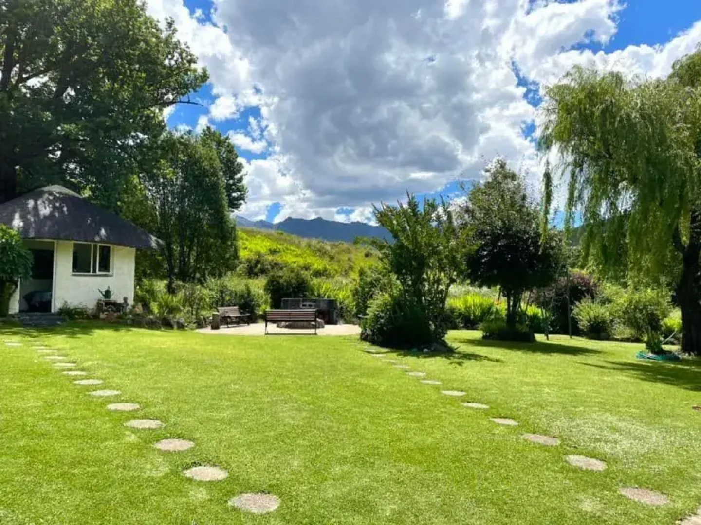Esigodini Cottage