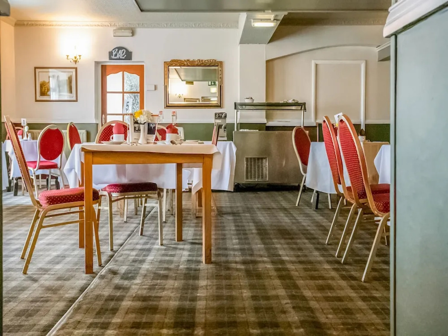 Chilton Country Pub & Hotel