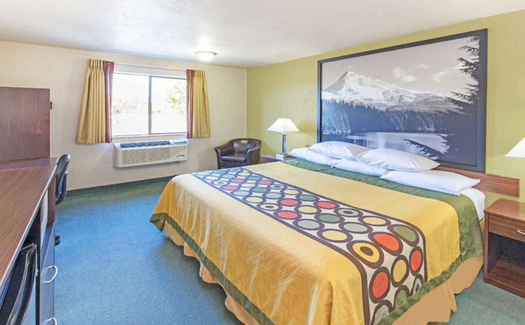 Super 8 by Wyndham Salem