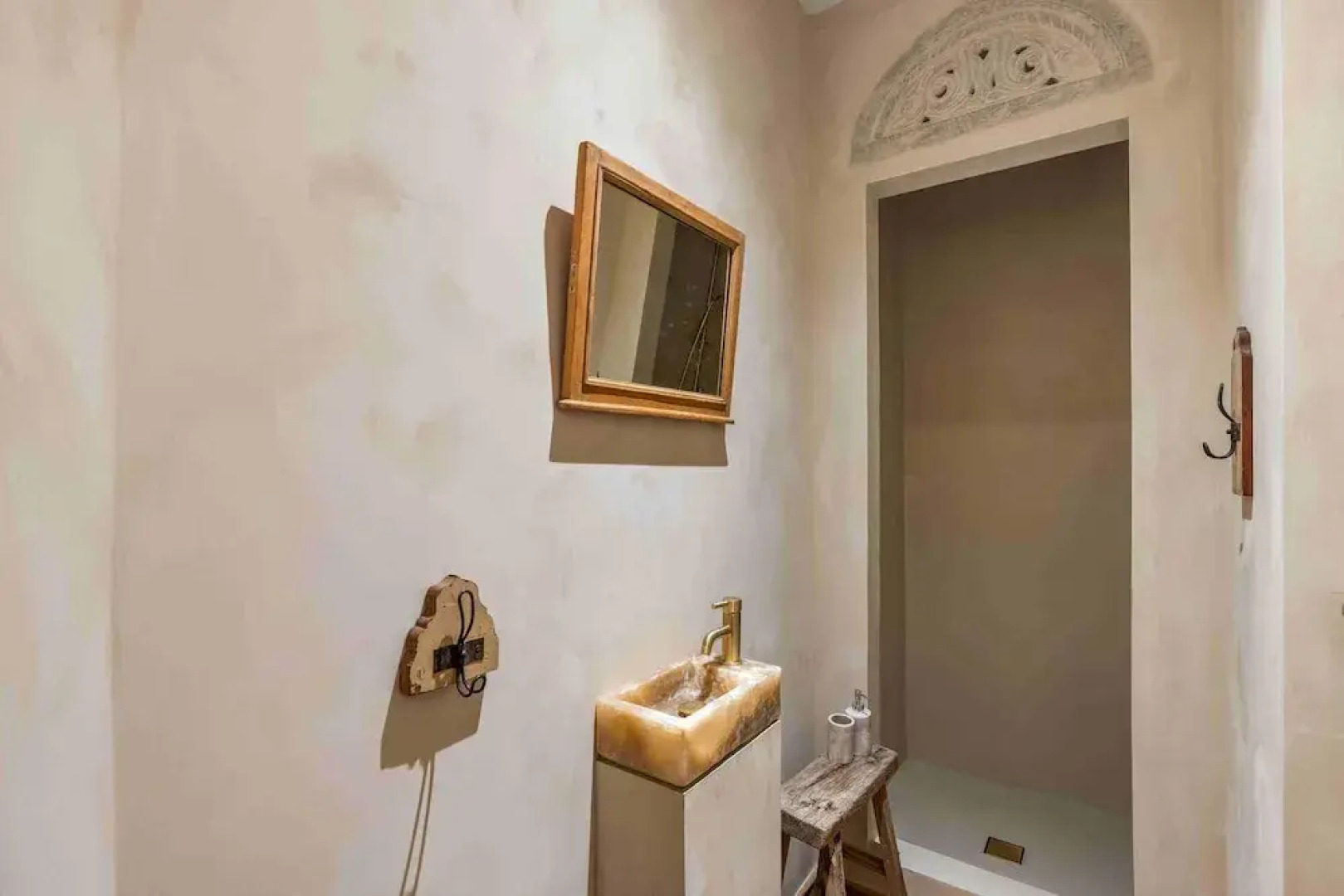 Sanctuary House With Parking By My Getaways