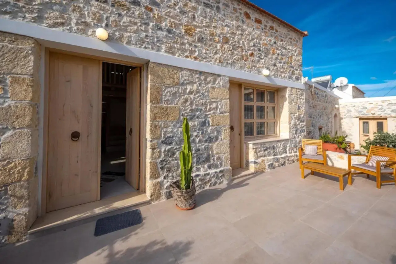 Villa Olivemillstone