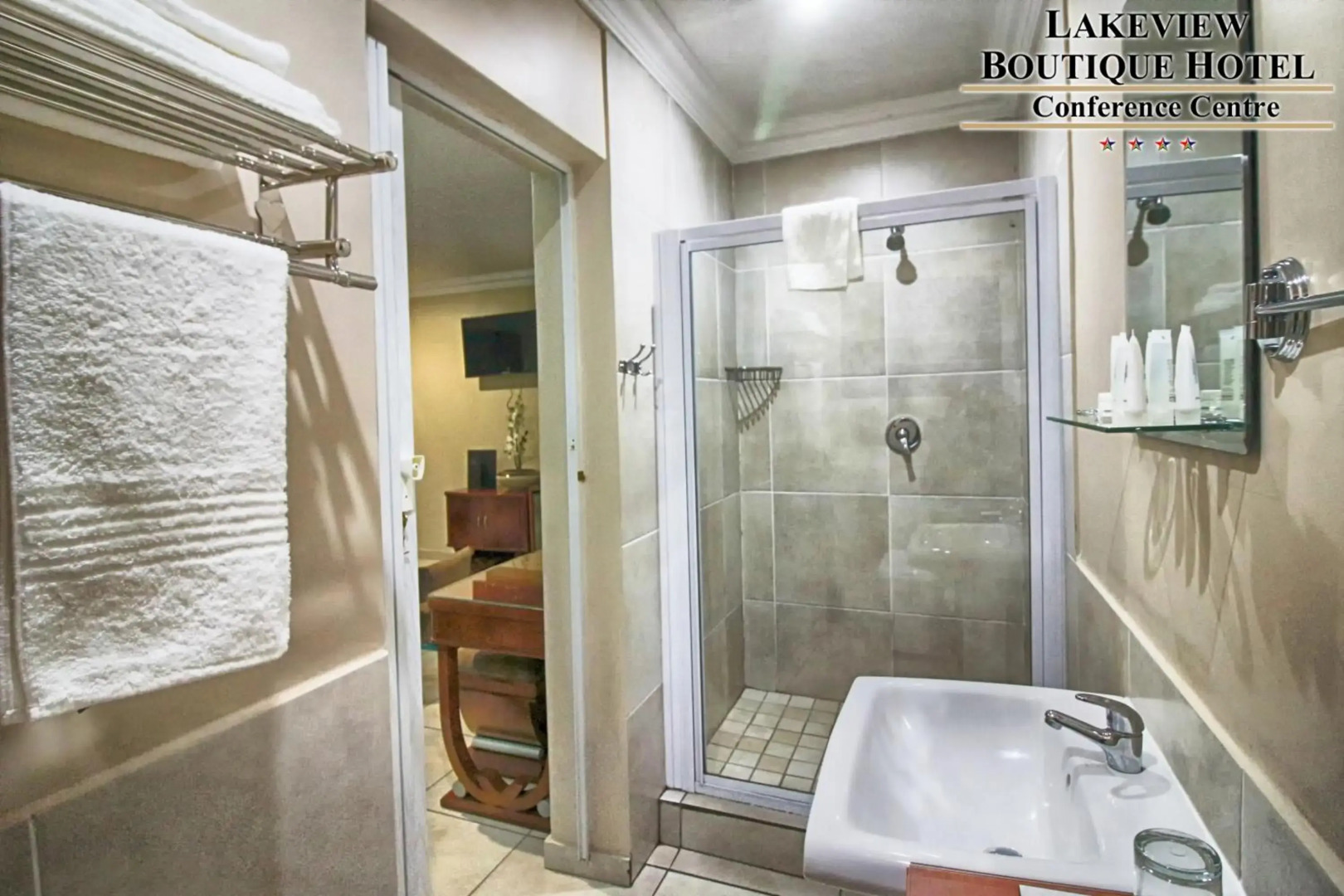 Lakeview Boutique Hotel & Conference Center