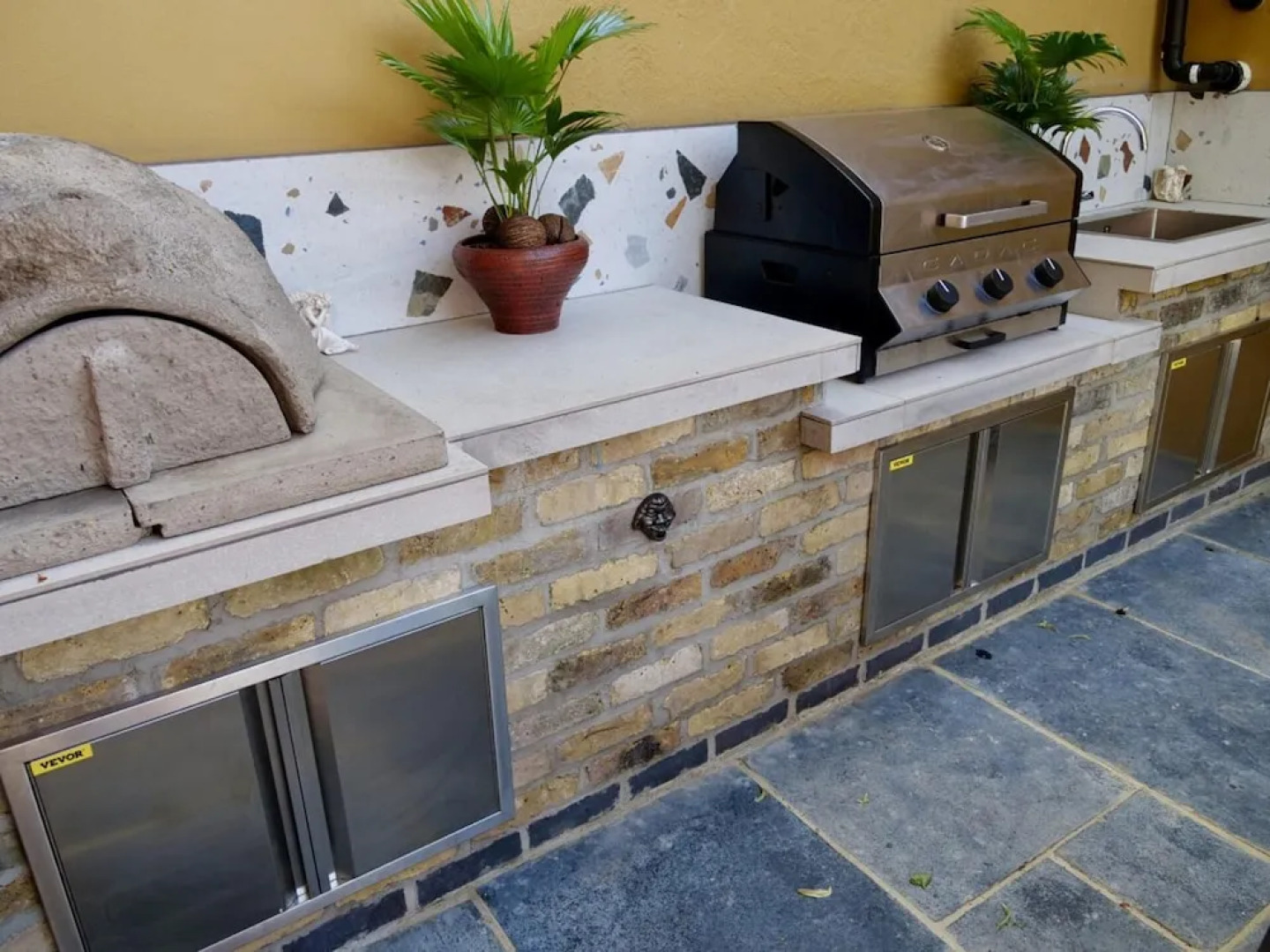 Luxury 2 Bed Manor House Hot Tub Cinema Room Skytv