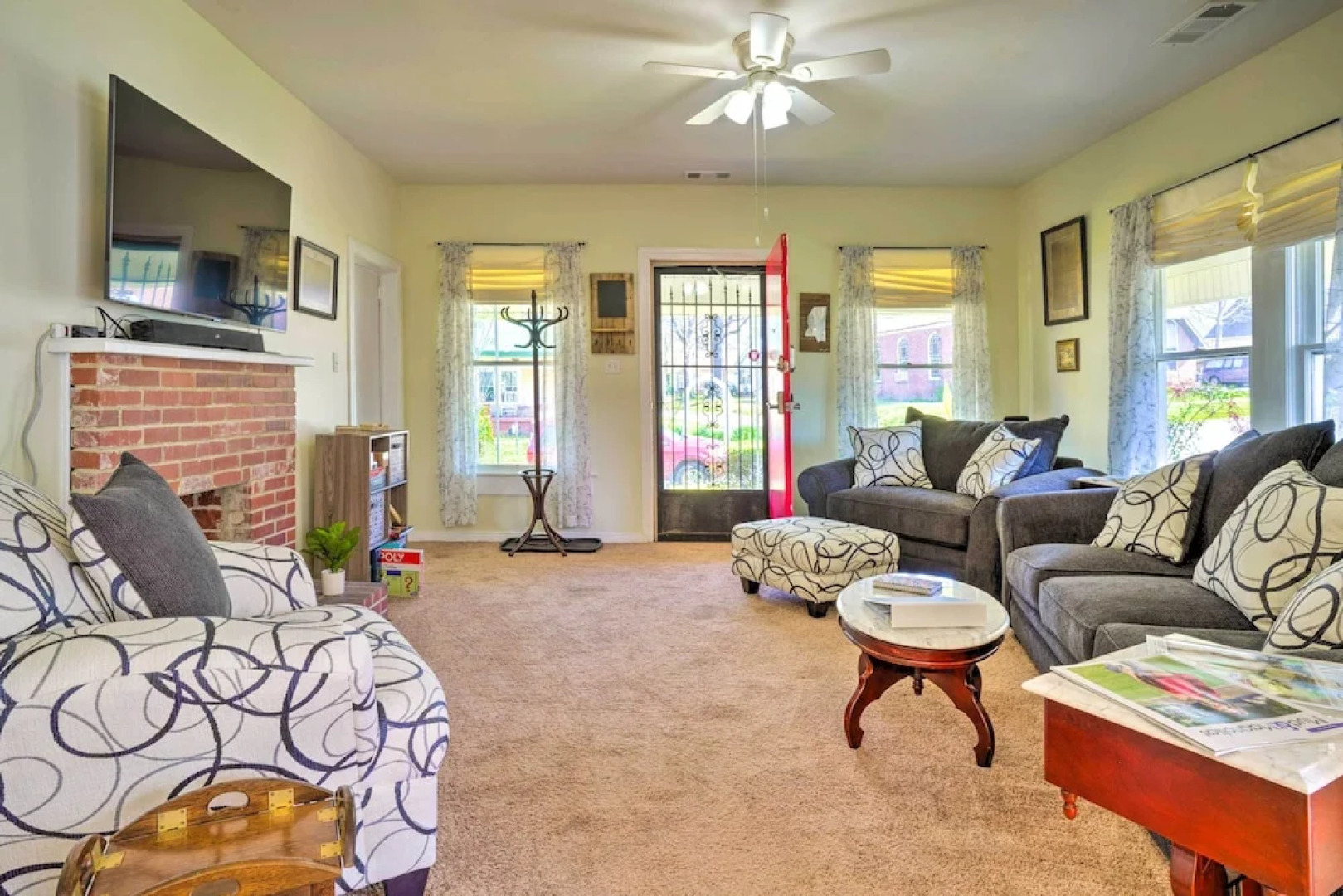 Cozy Corinth Escape ~ Half-mi to Shop & Dine!