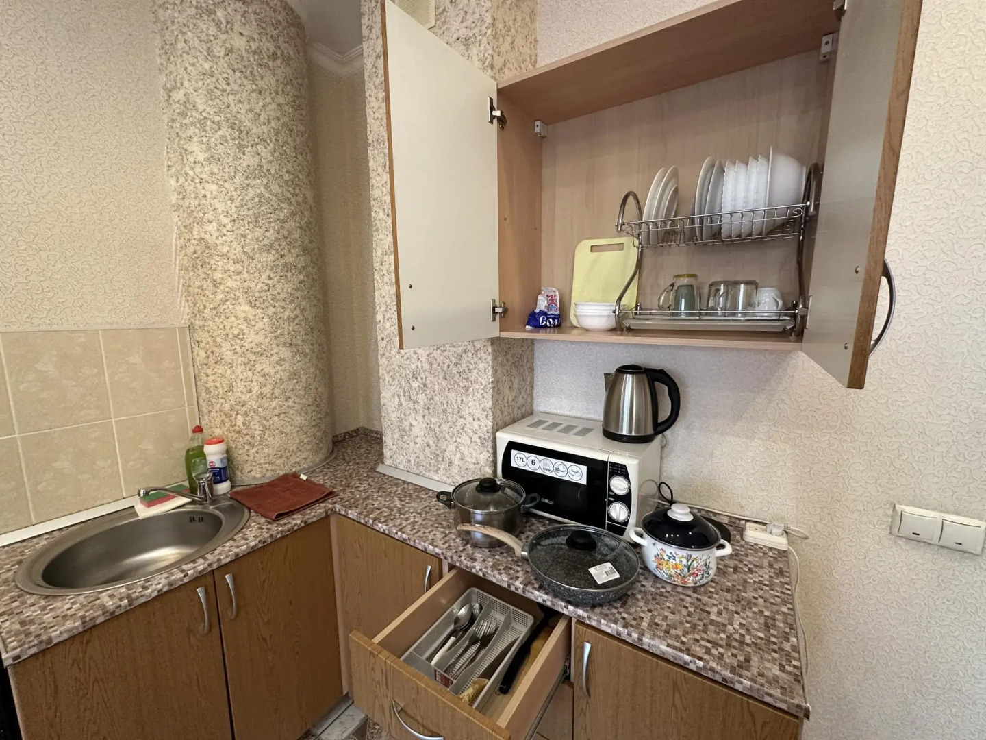 Апартаменты Наш дом на улице 50 лет ВЛКСМ 13 корпус 2