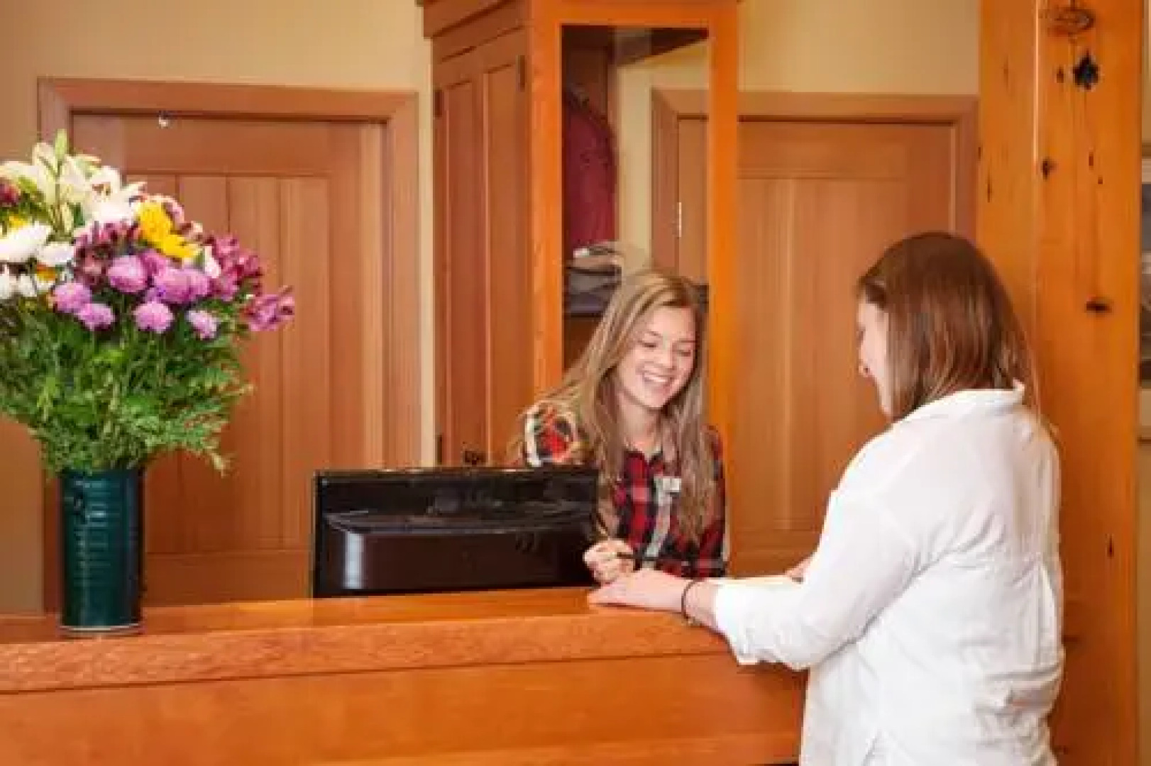 Cathedral Mountain Lodge