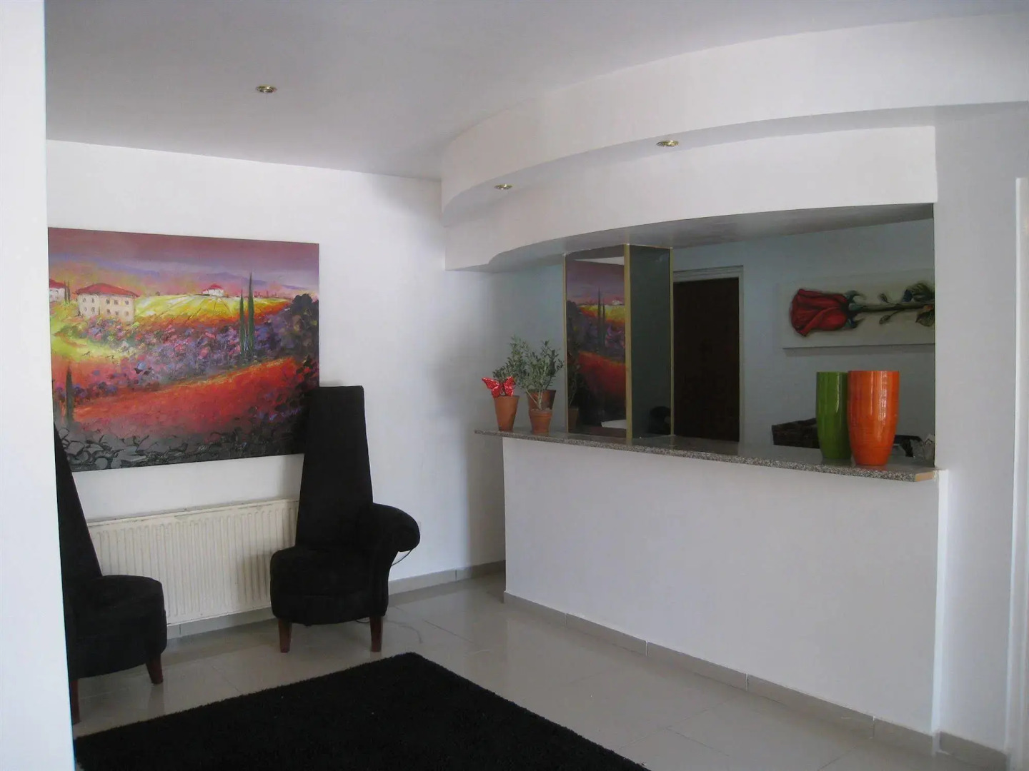 The Palms Hotel Apartments