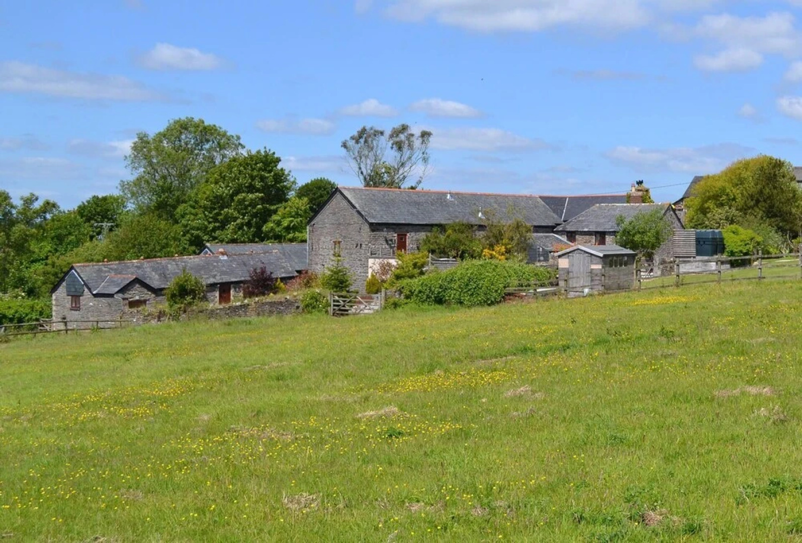 Lovingly restored detached barn with charming features near Looe