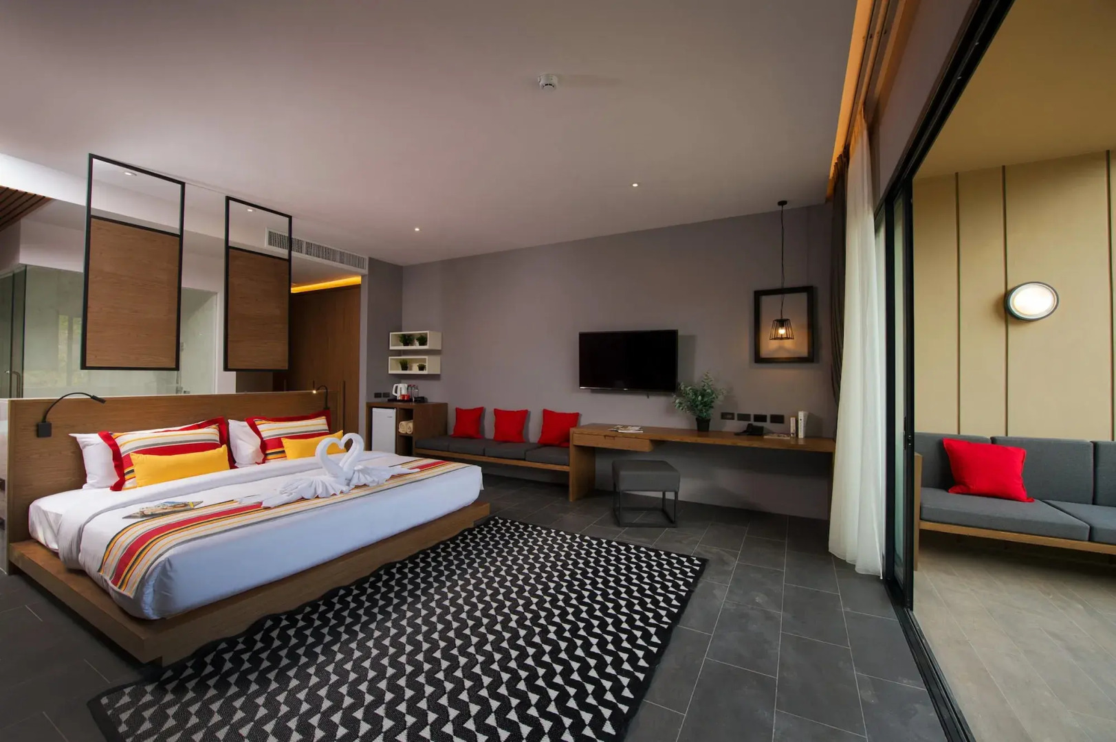 The Gallery Hotel Nai Harn