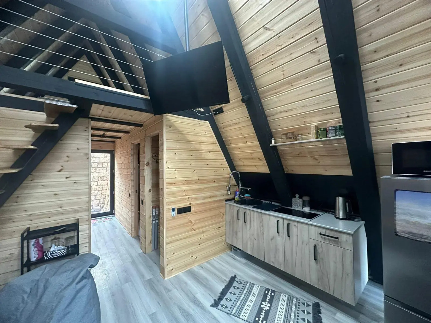 Ассоль на улице Приозерная 2