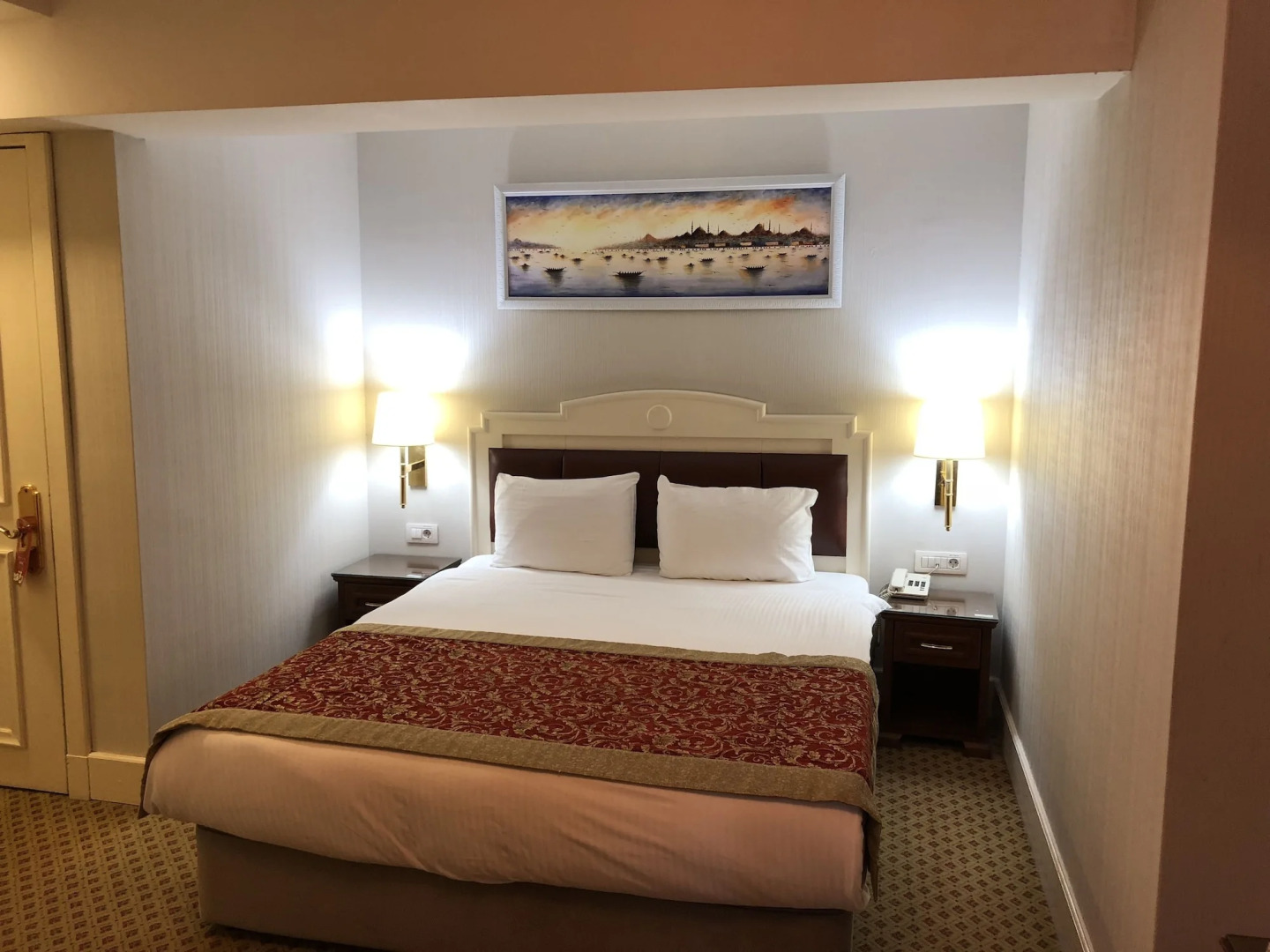 Taksim Metropark Hotel