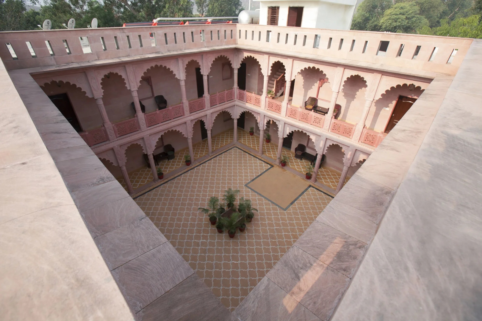 Alwar Bagh Sariska by Aamod