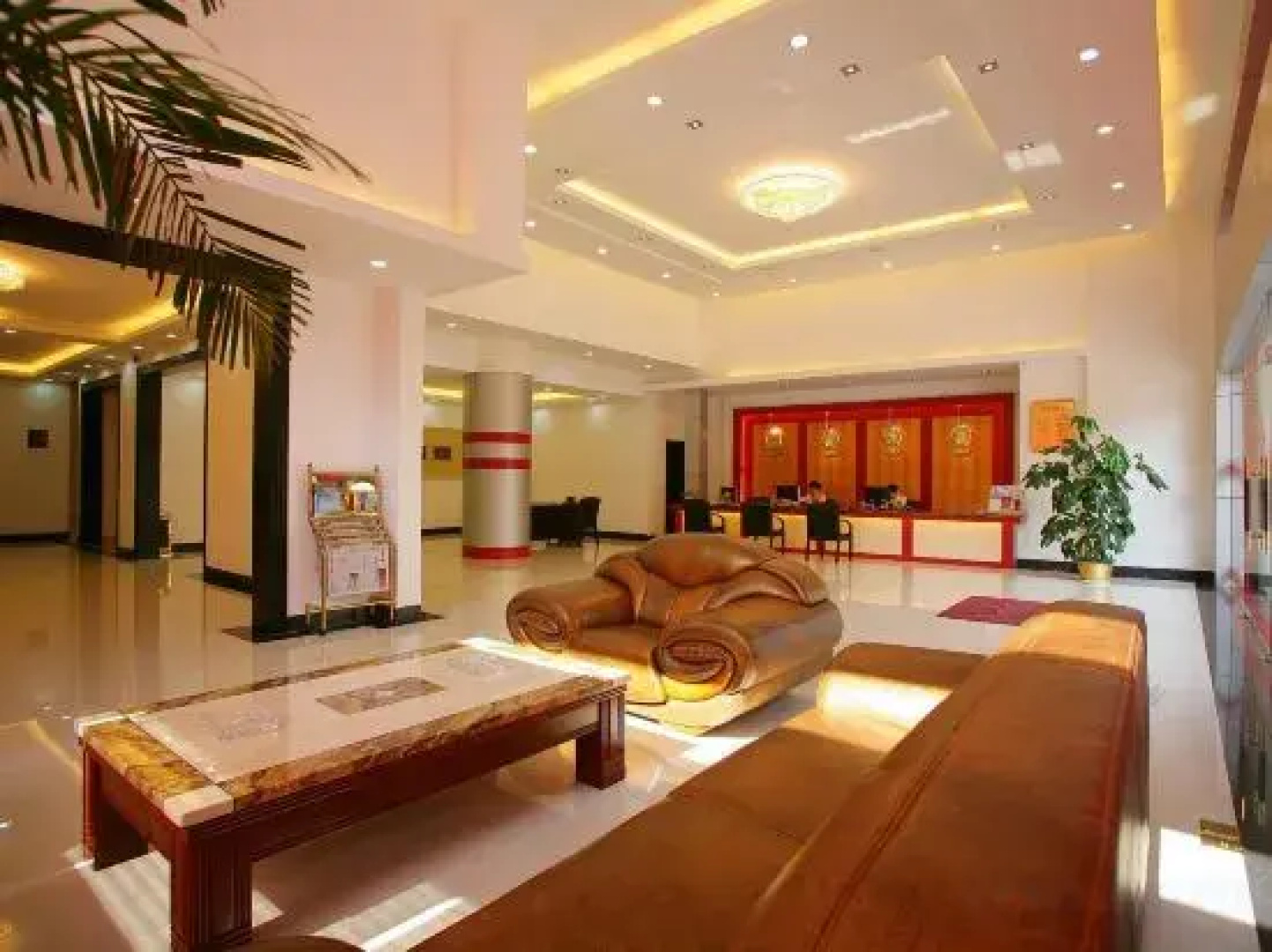 Bayi Baoyuan Hotel (Zhongshan Road No.1 Hospital)