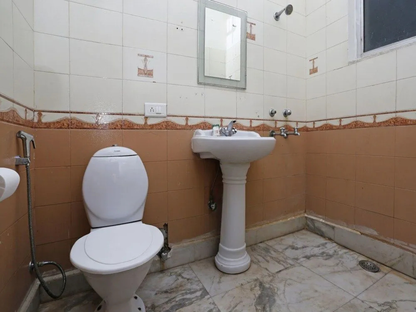 OYO 834 Hotel Aashirwaad