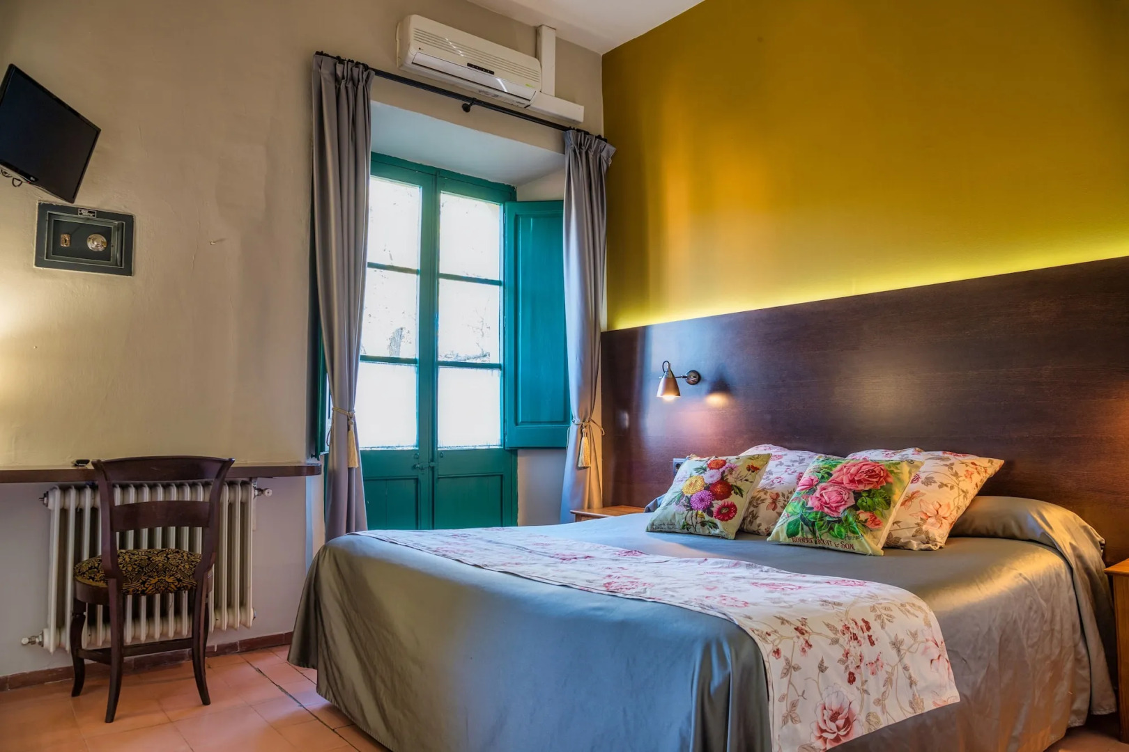 Els Jardins De La Martana