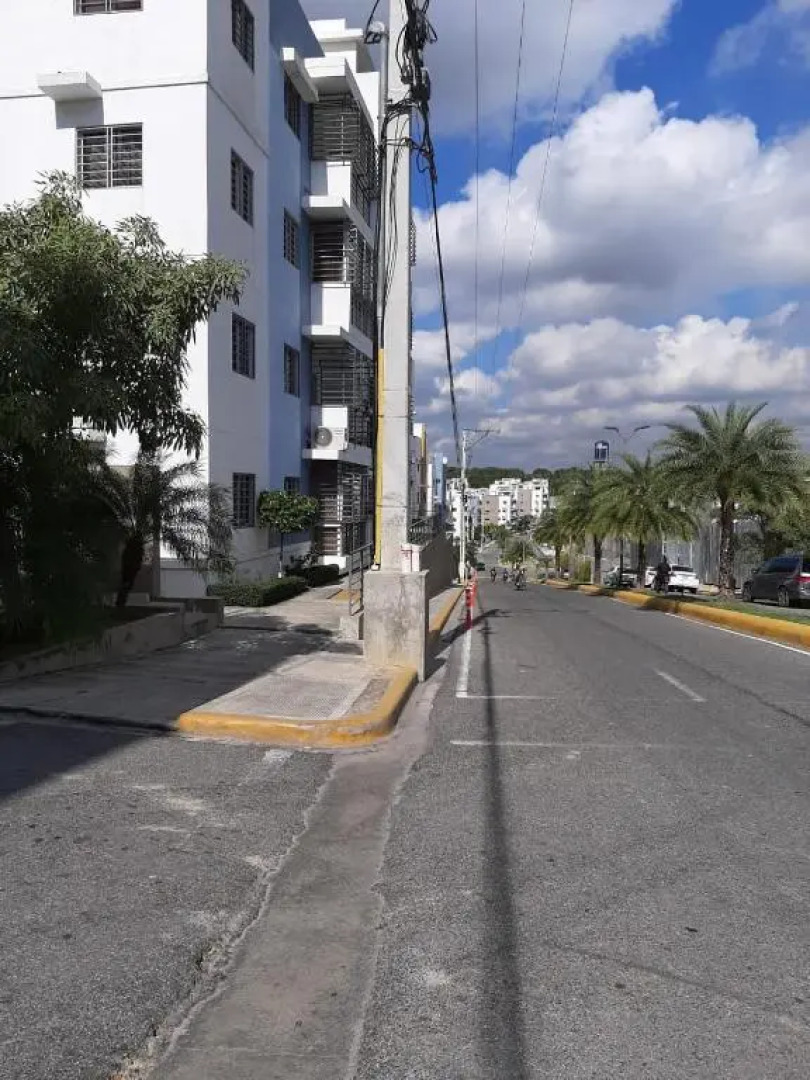 Altos de Alemeda, Santo Domingo Oeste