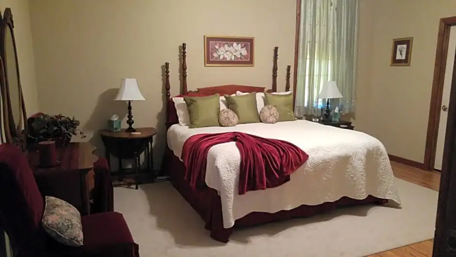 The Perry Riverhouse